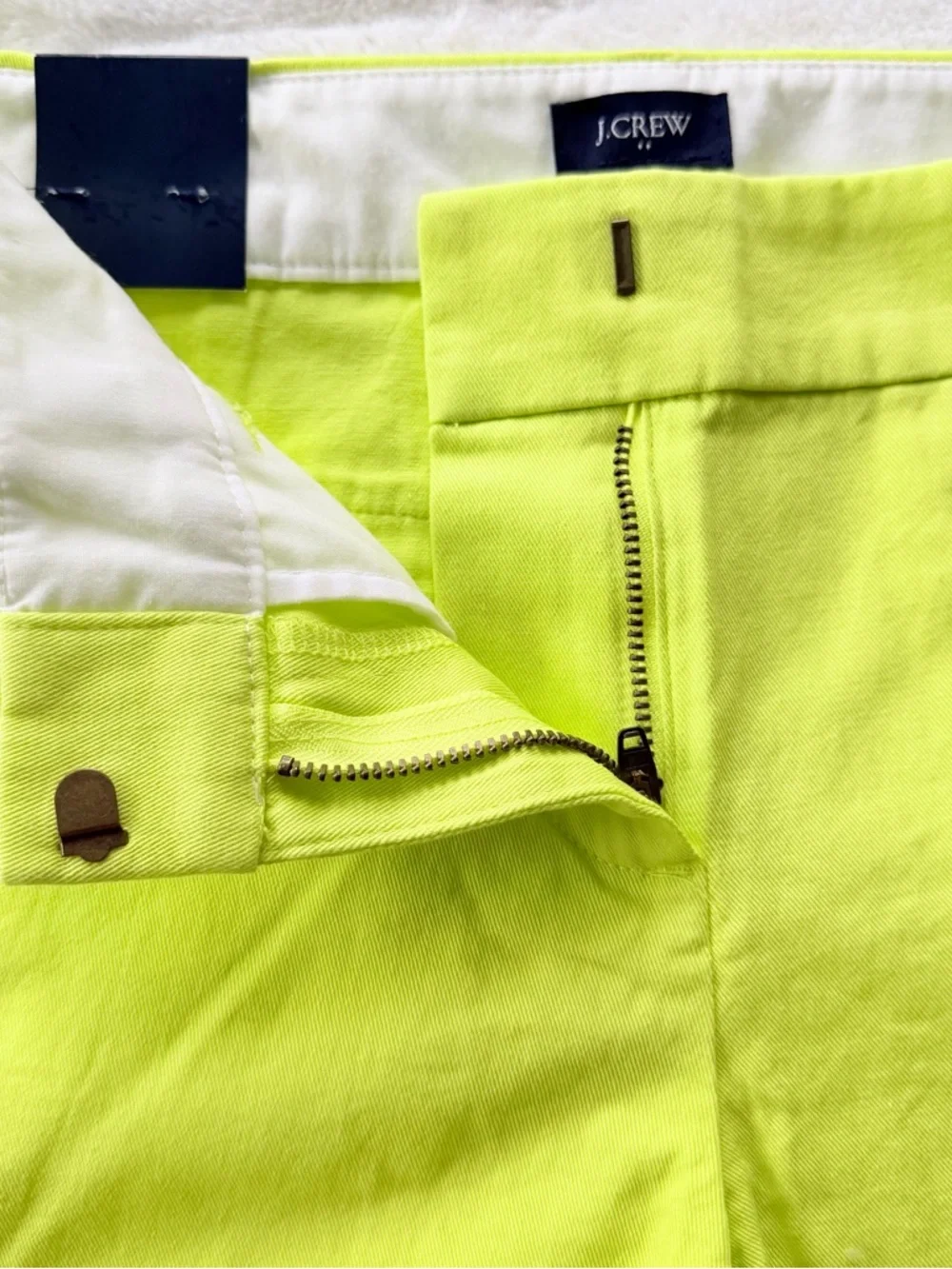 J.Crew Neon Yellow Shorts Size 00 NWT Summer Bright Chino